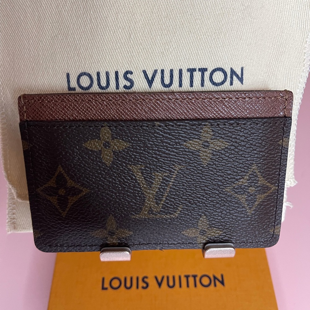 Louis Vuitton Card Holder
